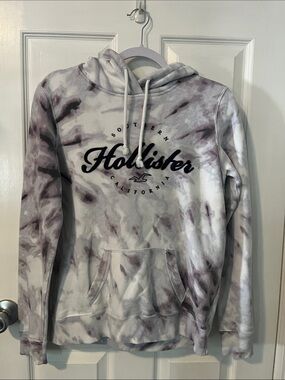 Hollister Tie-Dye Pullover Hoodie in Gray and Lavender